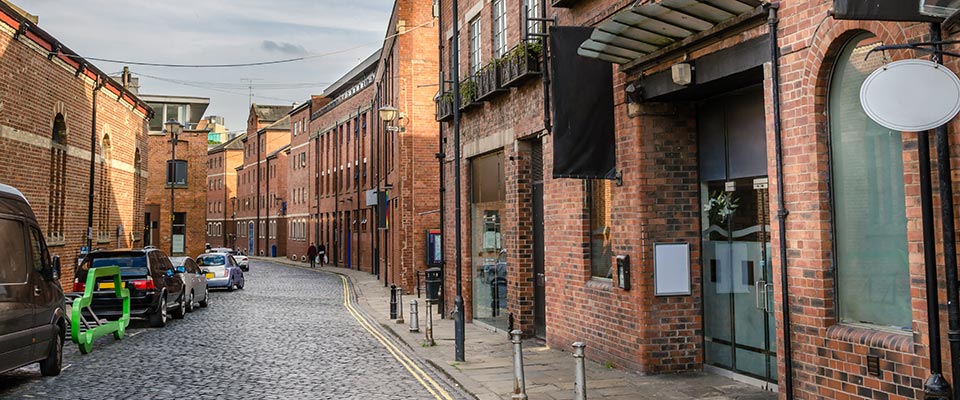 Leeds aesthetically pleasing street photo